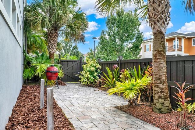 14085 MCFADDEN LANE, Orlando, FL 32827