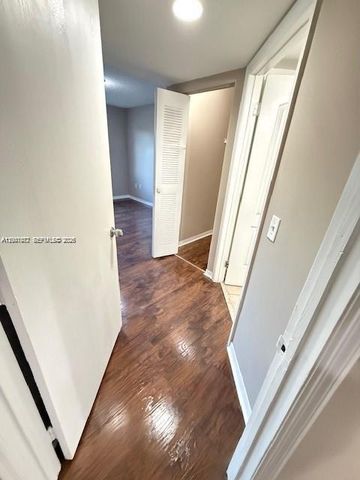 4167 N Haverhill Road 1113, West Palm Beach, FL 33417