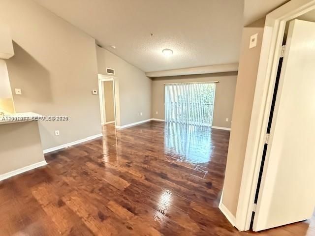 4167 N Haverhill Road 1113, West Palm Beach, FL 33417