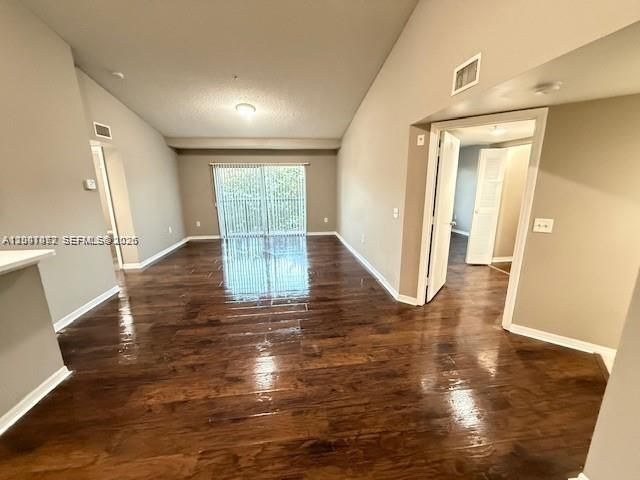 4167 N Haverhill Road 1113, West Palm Beach, FL 33417