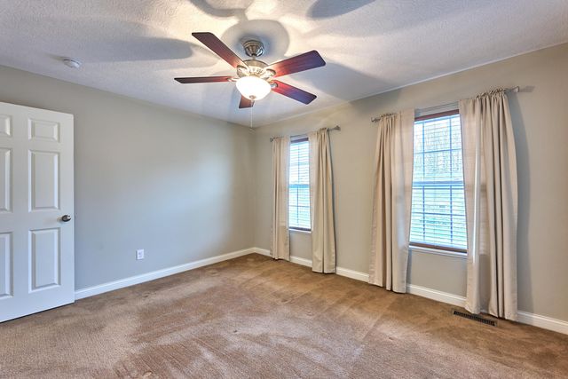 244 Cambridge Road, Delaware, OH 43015