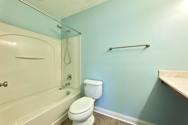 244 Cambridge Road, Delaware, OH 43015