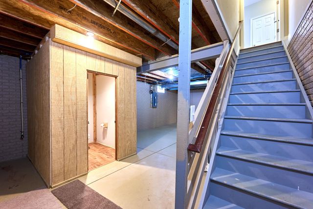 244 Cambridge Road, Delaware, OH 43015