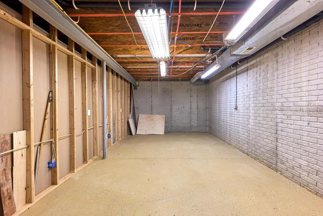 244 Cambridge Road, Delaware, OH 43015