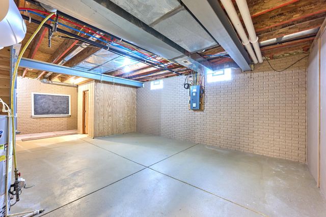 244 Cambridge Road, Delaware, OH 43015