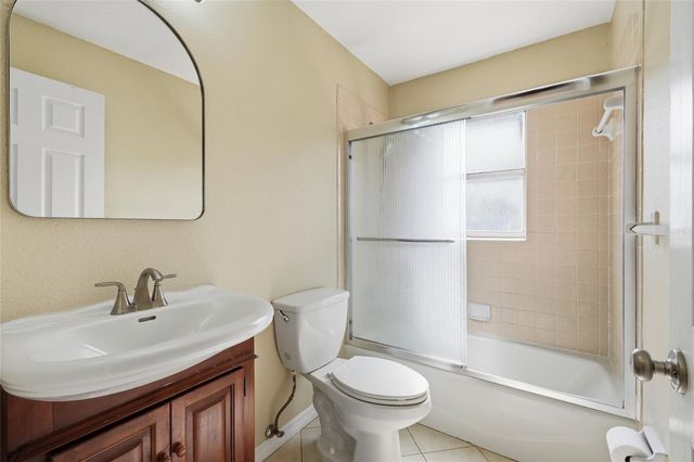 1915 COLLEEN STREET, Sarasota, FL 34231