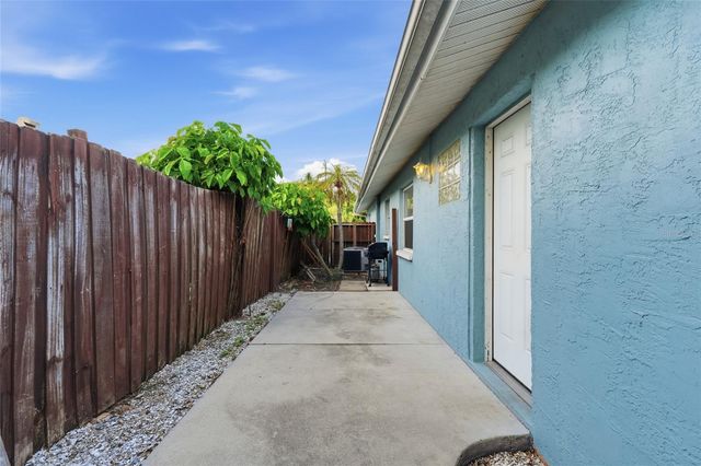 1915 COLLEEN STREET, Sarasota, FL 34231
