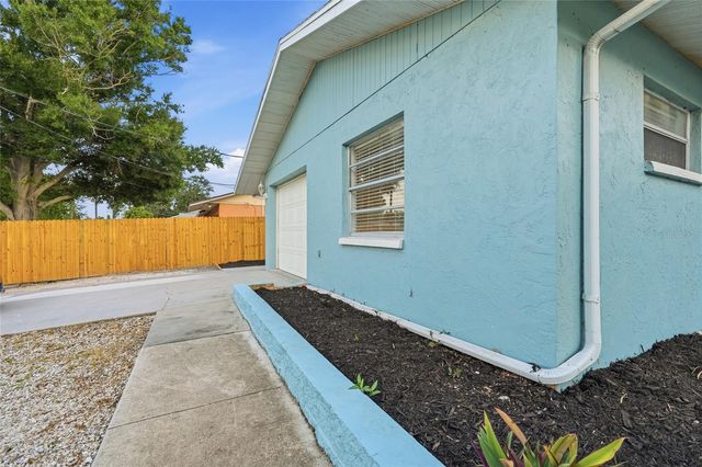 1915 COLLEEN STREET, Sarasota, FL 34231