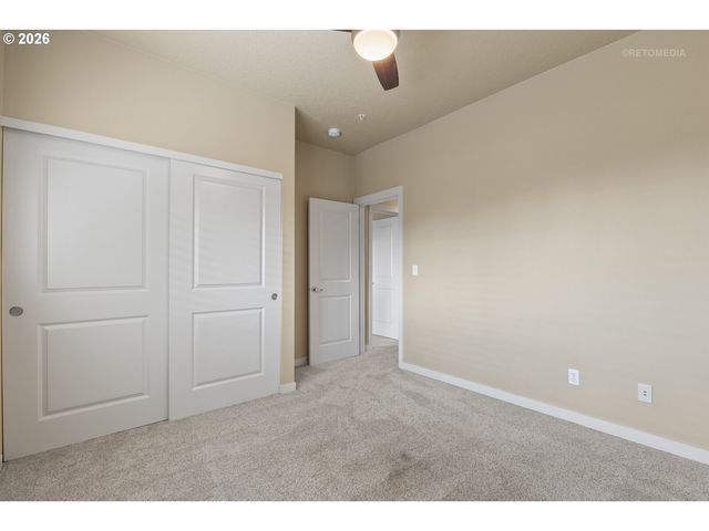 11534 Se AQUILA St, Happy Valley, OR 97086