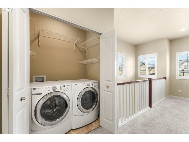 11534 Se AQUILA St, Happy Valley, OR 97086