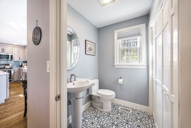 36 Lindsay Lane, Reading, MA 01867