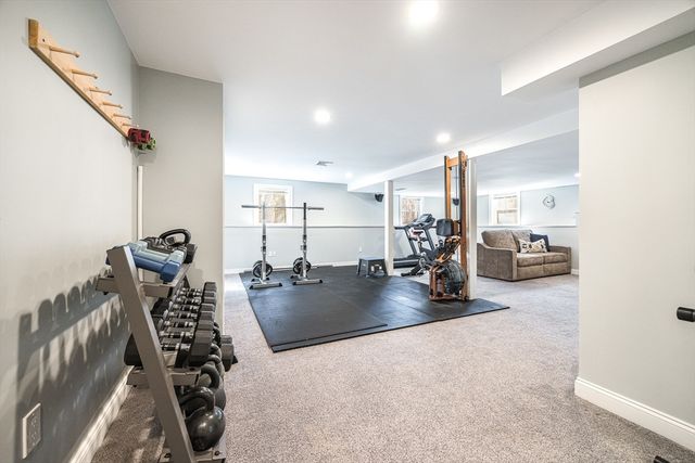 36 Lindsay Lane, Reading, MA 01867