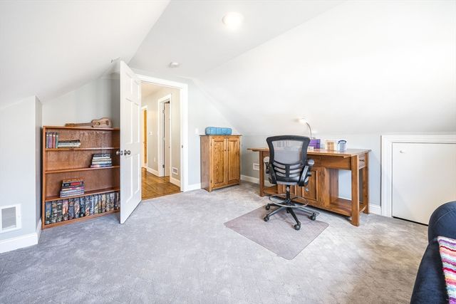 36 Lindsay Lane, Reading, MA 01867