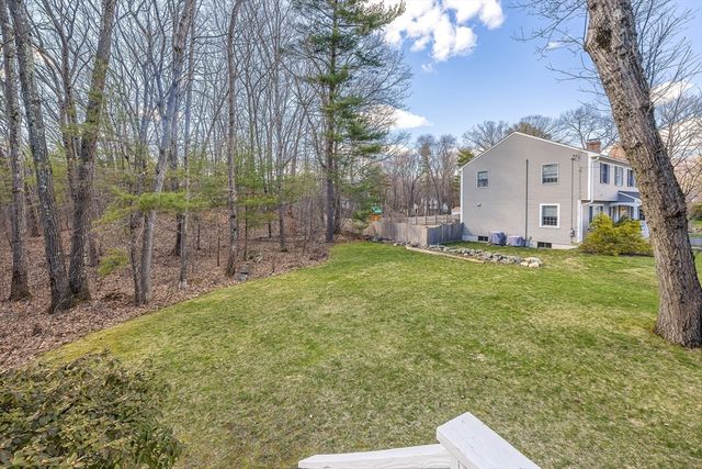 36 Lindsay Lane, Reading, MA 01867