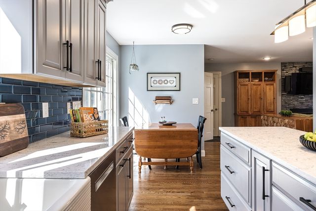 36 Lindsay Lane, Reading, MA 01867