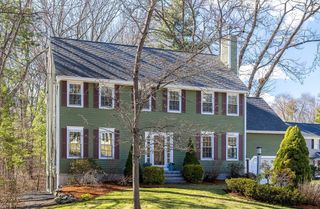 36 Lindsay Lane, Reading, MA 01867