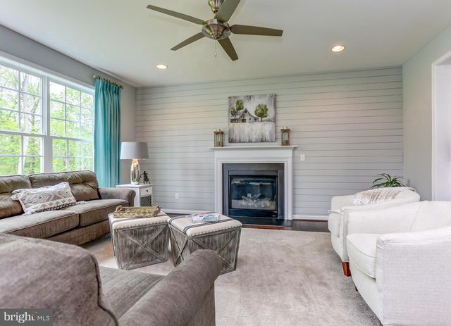 001 OBSIDIAN DR, Felton, DE 19943