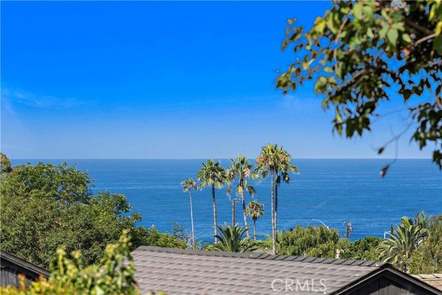 592 Bluebird Canyon Drive, Laguna Beach, CA 92651