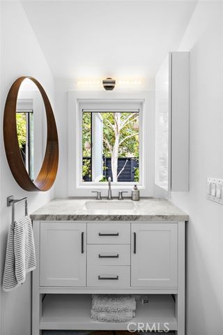 592 Bluebird Canyon Drive, Laguna Beach, CA 92651