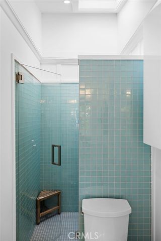 592 Bluebird Canyon Drive, Laguna Beach, CA 92651