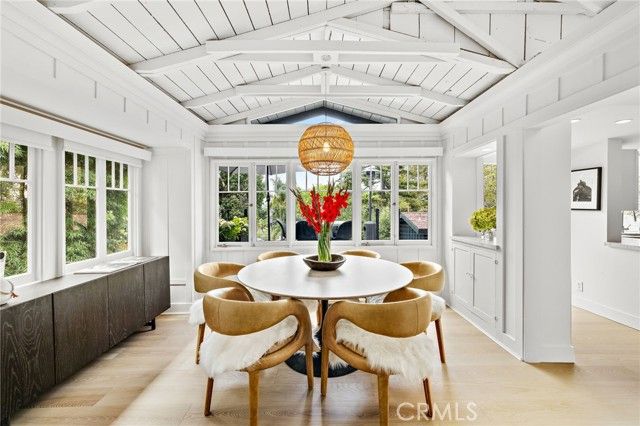 592 Bluebird Canyon Drive, Laguna Beach, CA 92651