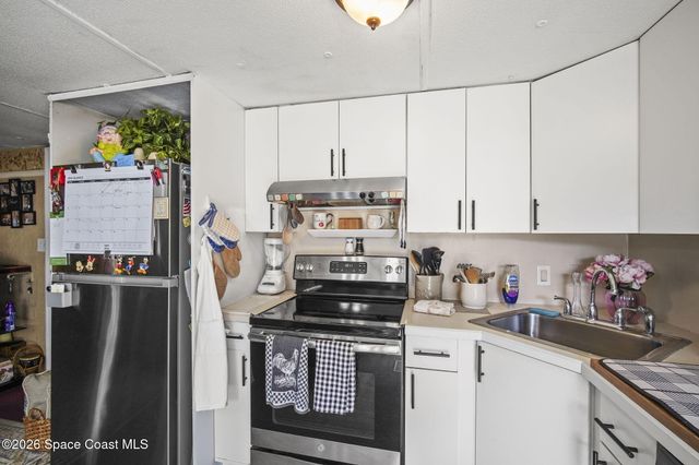 268 Holiday Park Boulevard NE, Palm Bay, FL 32907