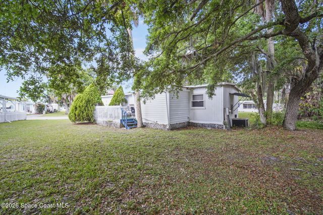 268 Holiday Park Boulevard NE, Palm Bay, FL 32907