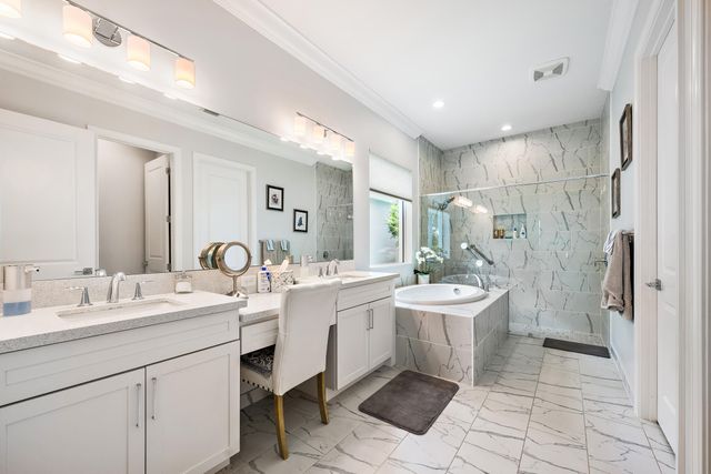9930 Timber Creek Way, Palm Beach Gardens, FL 33412