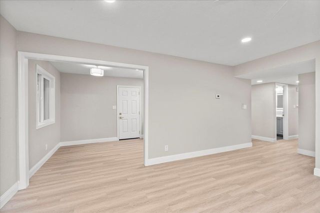 7273 Tamoshanter Way, Sacramento, CA 95822