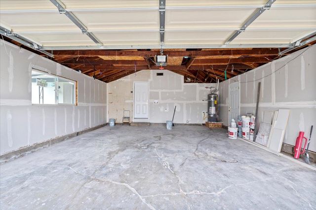 7273 Tamoshanter Way, Sacramento, CA 95822