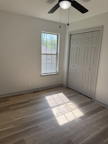 4512 S Trace Blvd, Old Hickory, TN 37138