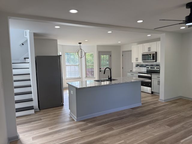 4512 S Trace Blvd, Old Hickory, TN 37138