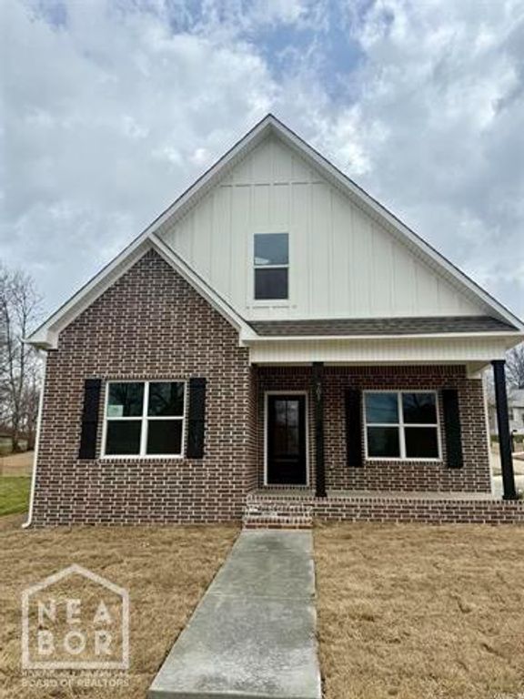 701 N 4th Street, Paragould, AR 72450