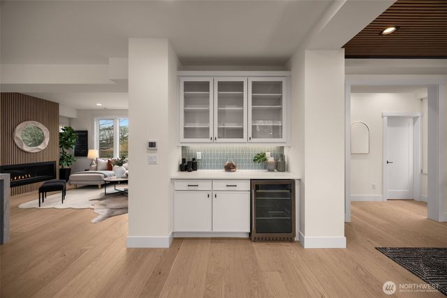 807 W Armour Street, Seattle, WA 98119