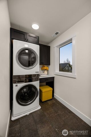 807 W Armour Street, Seattle, WA 98119