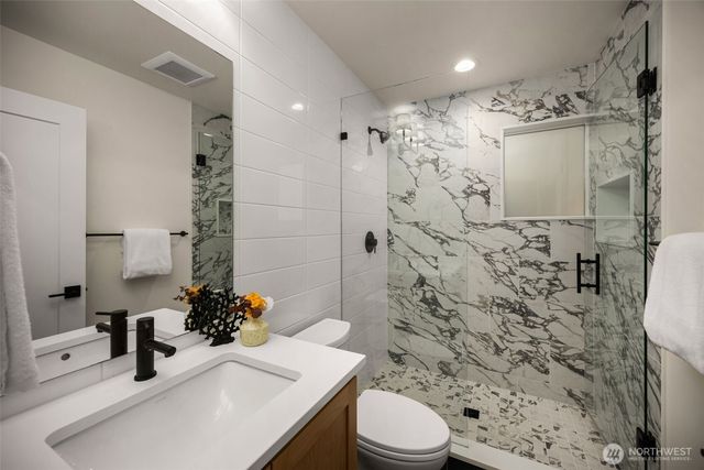 807 W Armour Street, Seattle, WA 98119