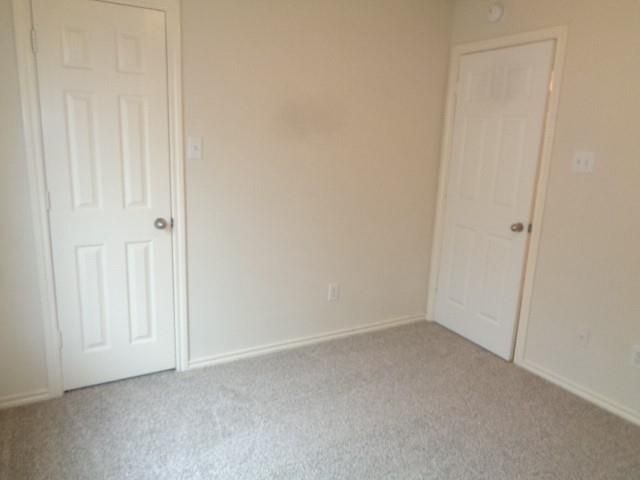 17111 Oakwood Chase Drive, Spring, TX 77379