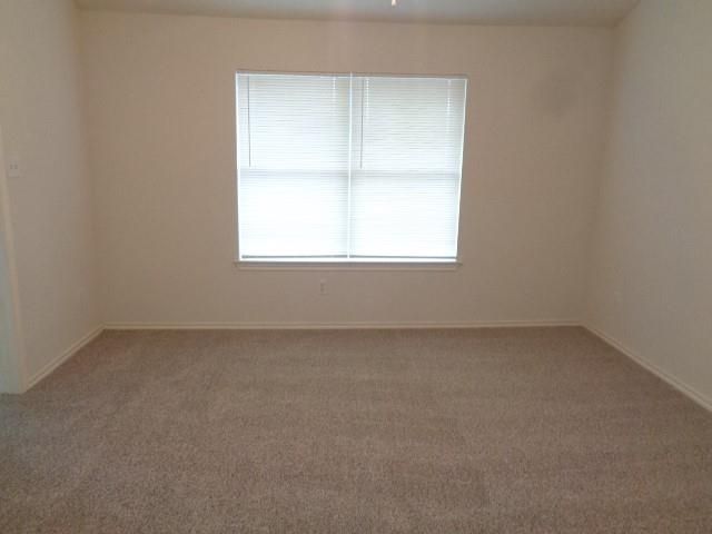 17111 Oakwood Chase Drive, Spring, TX 77379