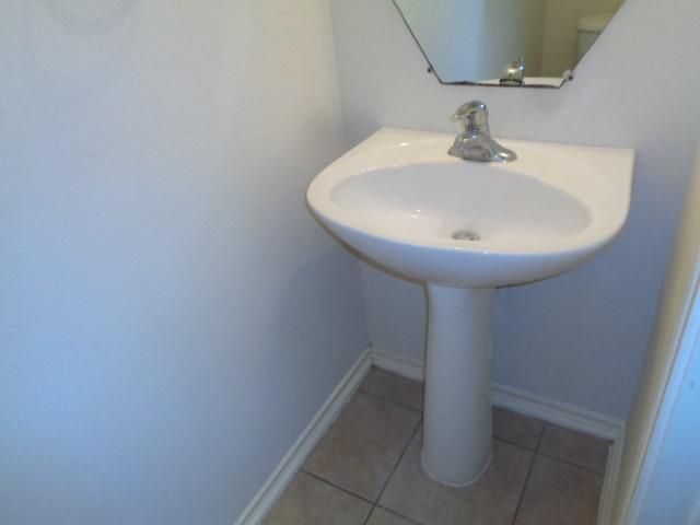 17111 Oakwood Chase Drive, Spring, TX 77379