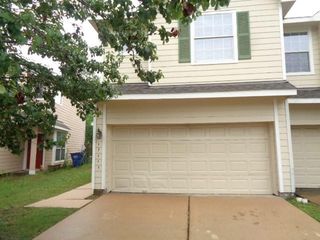 17111 Oakwood Chase Drive, Spring, TX 77379