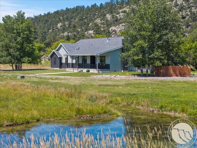 96 Wagon Trail Road, Columbus, MT 59019