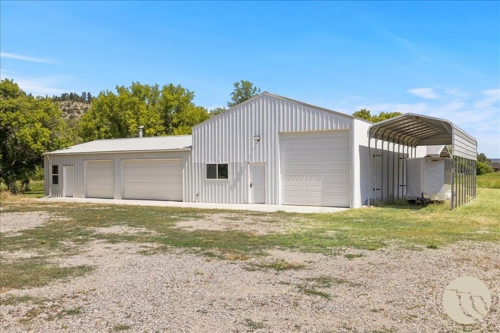 96 Wagon Trail Road, Columbus, MT 59019 photo 24