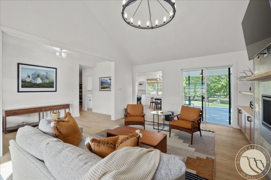 96 Wagon Trail Road, Columbus, MT 59019 photo 5