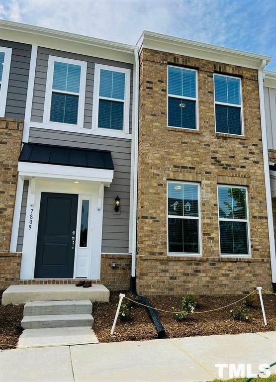 7809 Flatrock Park Drive, Knightdale, NC 27545