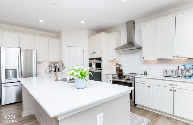 923 Aurora Lane, Franklin, IN 46131