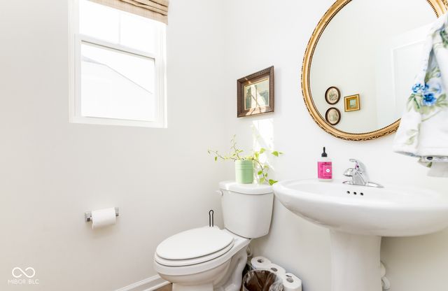 923 Aurora Lane, Franklin, IN 46131