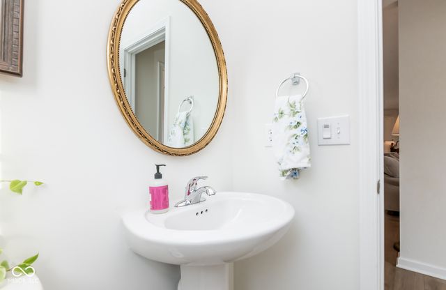 923 Aurora Lane, Franklin, IN 46131