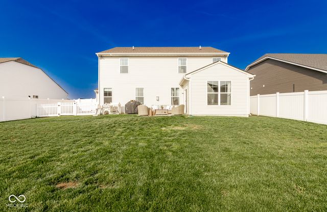 923 Aurora Lane, Franklin, IN 46131