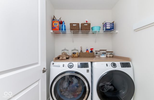 923 Aurora Lane, Franklin, IN 46131