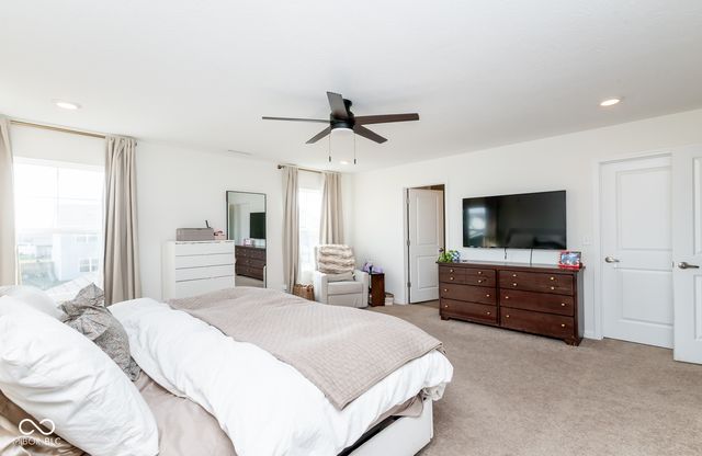 923 Aurora Lane, Franklin, IN 46131